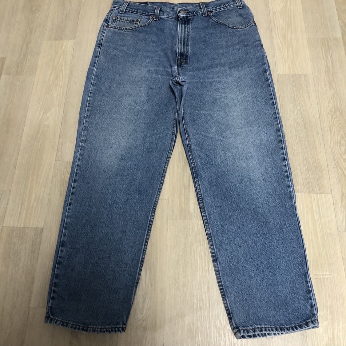 (36) 90's 리바이스 미국제 550 릴렉스드핏 연청 데님 상품이미지1