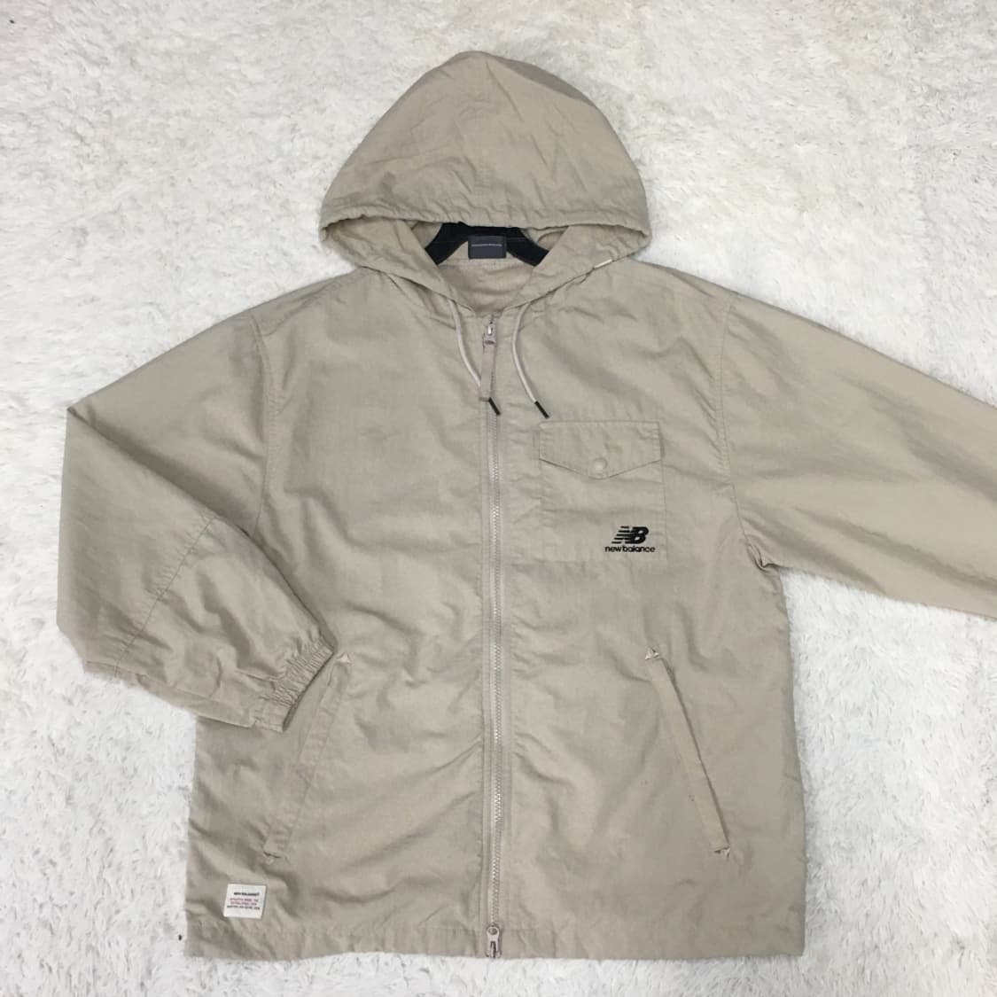 뉴발란스 바람막이자켓 CC13 상품이미지1