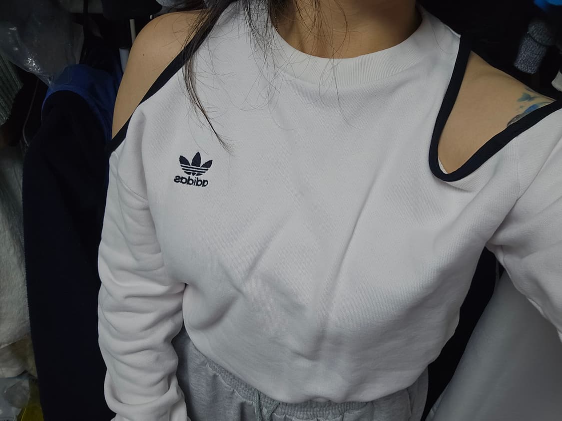 아디다스 흰검 홀커스텀 후드티 상품이미지1