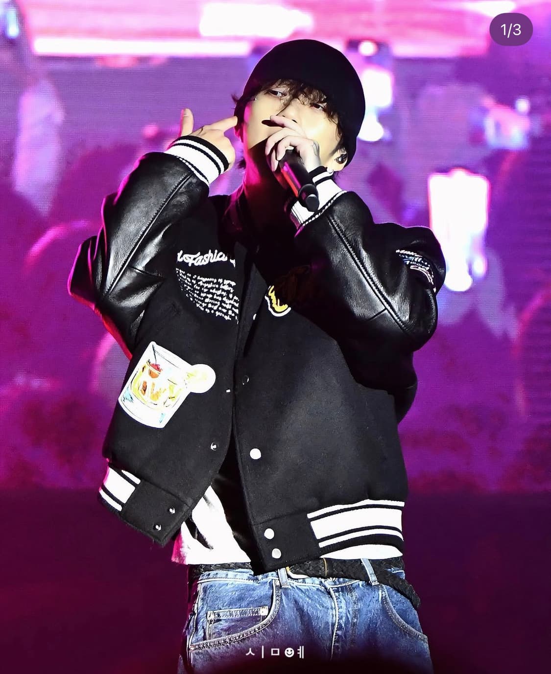 [M] 언지미크 레더 슬리브 자수 패치 바시티 자켓 상품이미지1