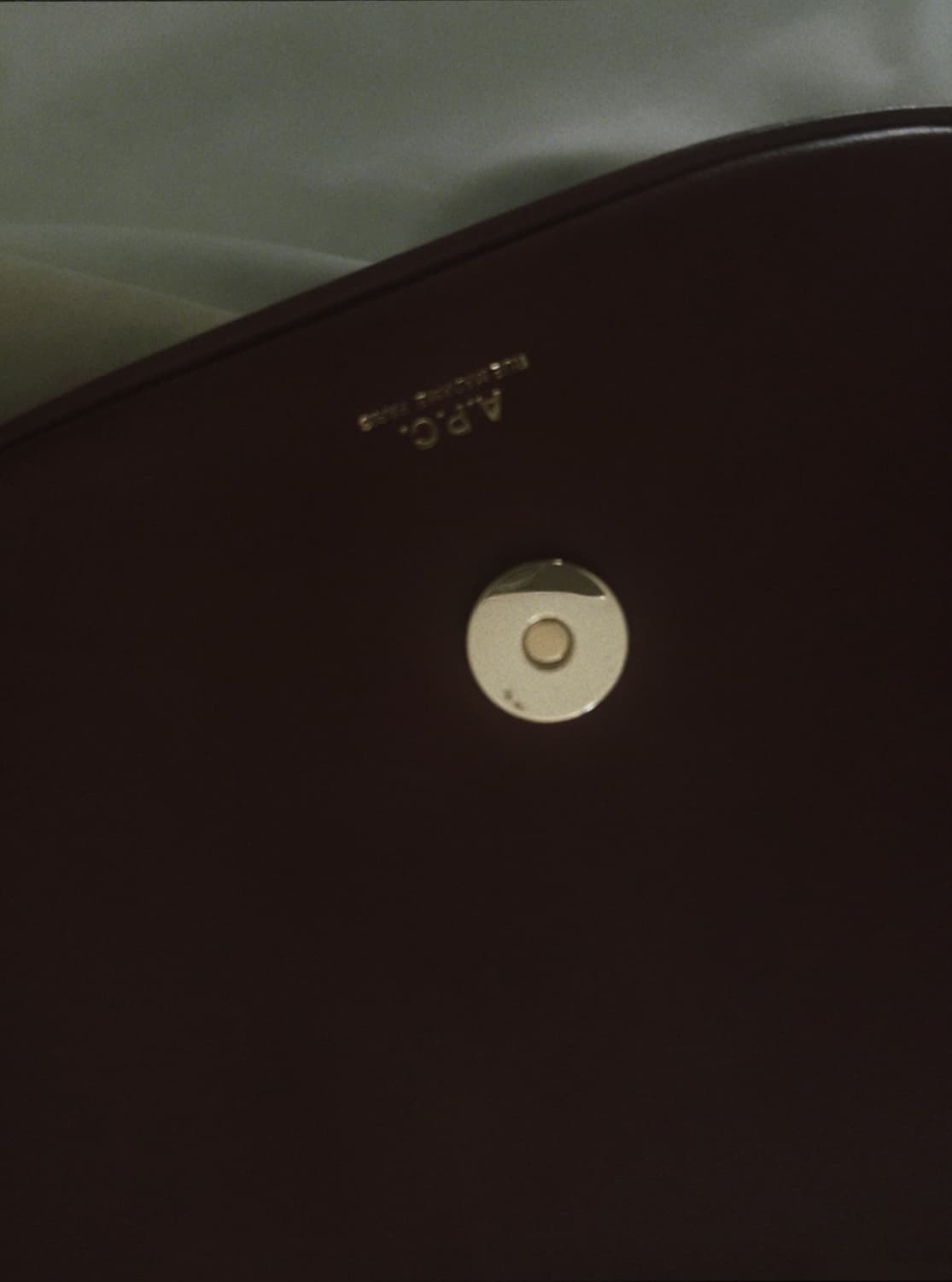 APC 아페쎄 베티백 브라운 상품이미지3