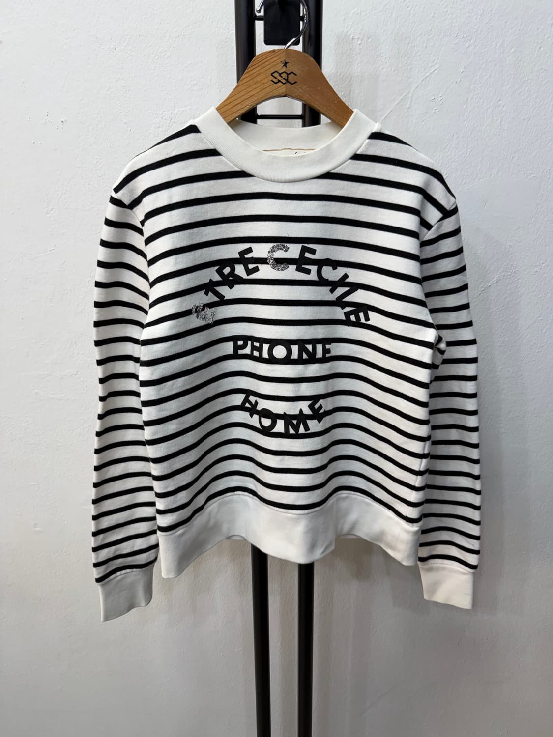 정품) 에뜨르 세실 스트라이프 패턴 맨투맨 S 상품이미지1