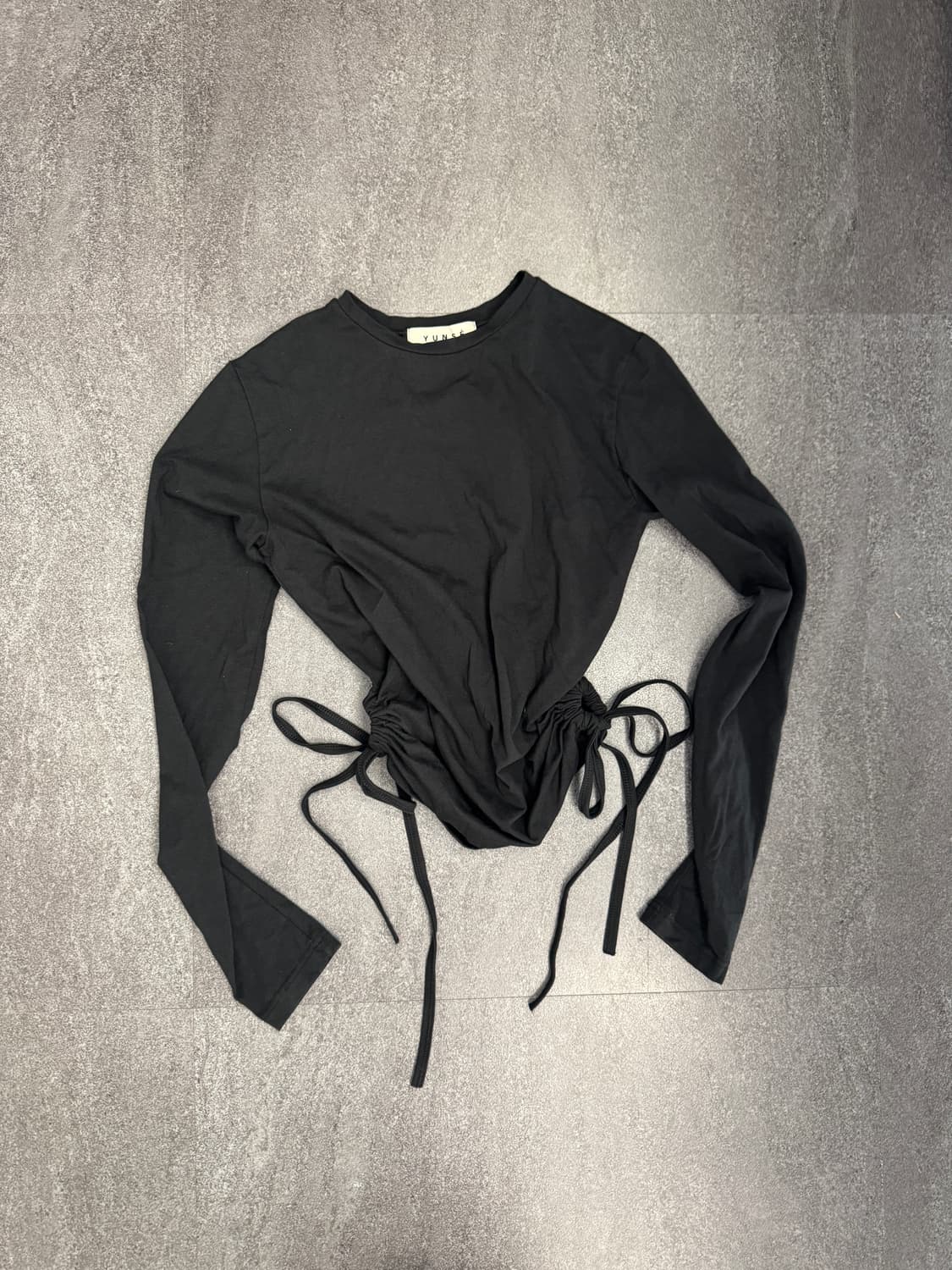 윤세 스트링 롱슬리브 상품이미지1