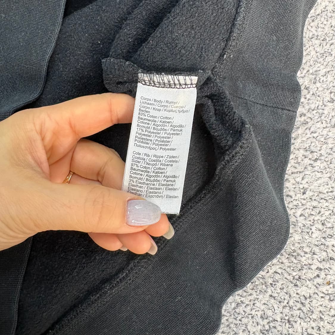 FR 6 라코스테 스몰로고 블랙 맨투맨 0303J 상품이미지4