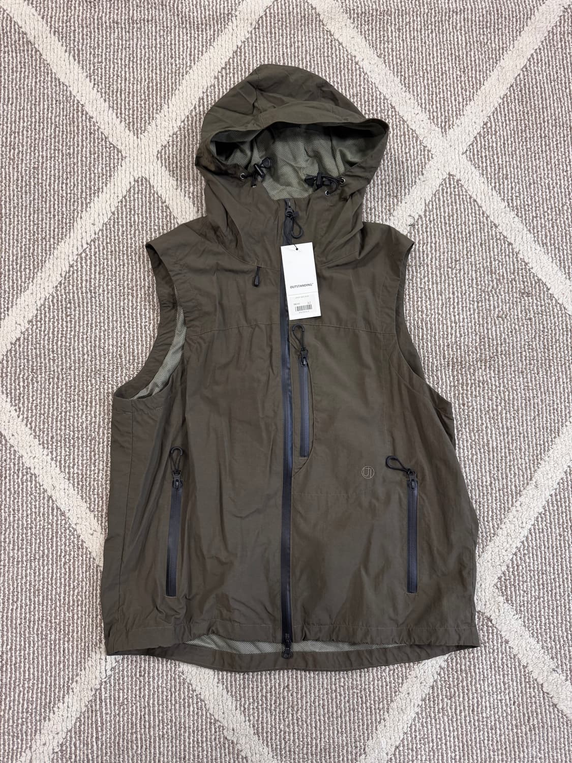 [새제품/L] 아웃스탠딩 유틸리티 베스트 자켓 - 올리브 상품이미지1