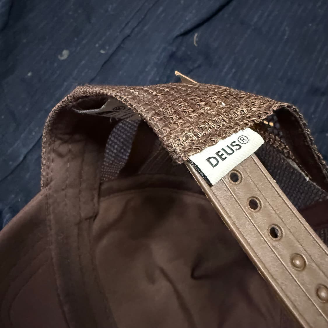 데우스 엑스 마키나 그립 테이프 트러커 브라운 OS 상품이미지6