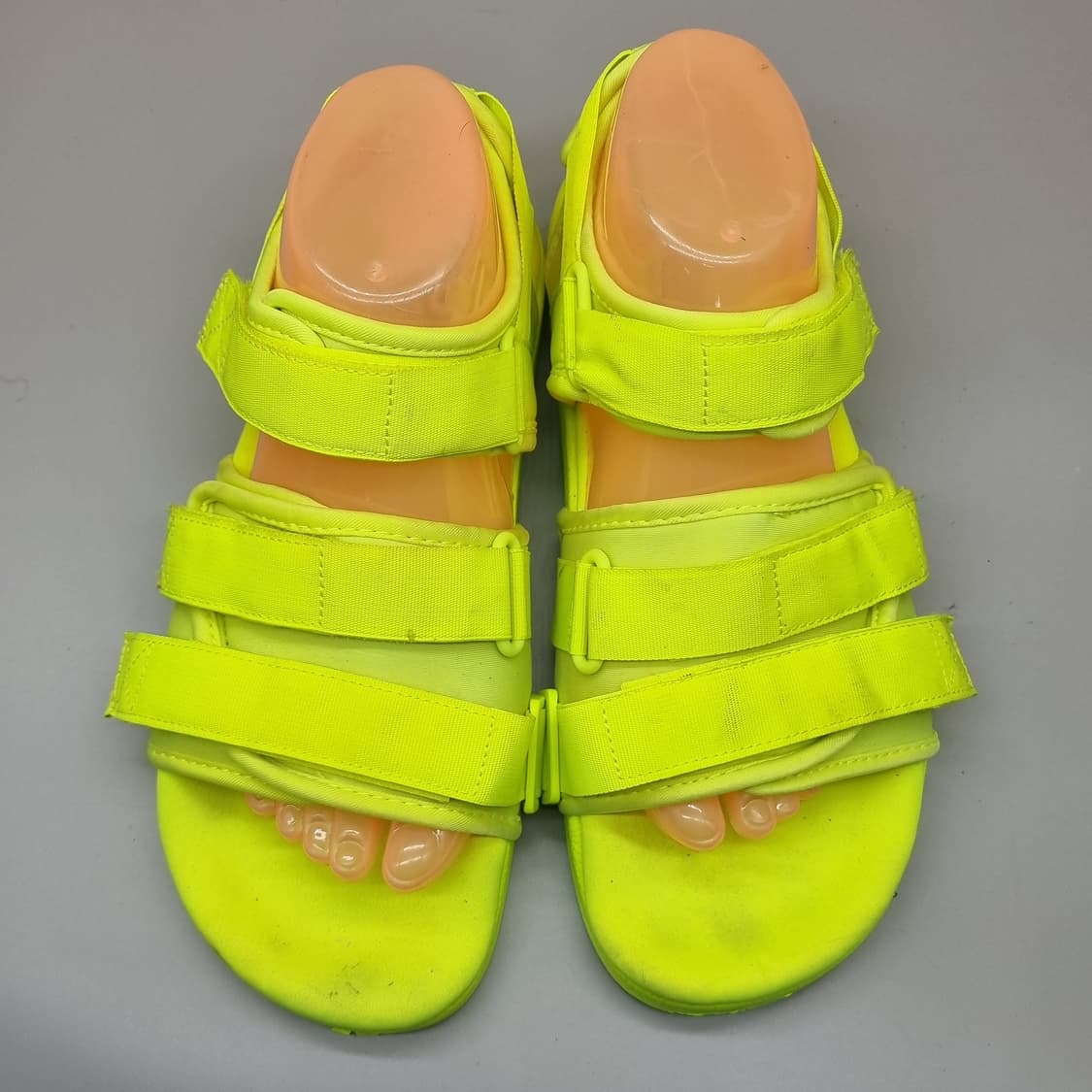 아디다스 아딜렛 형광 남성샌들265 상품이미지2