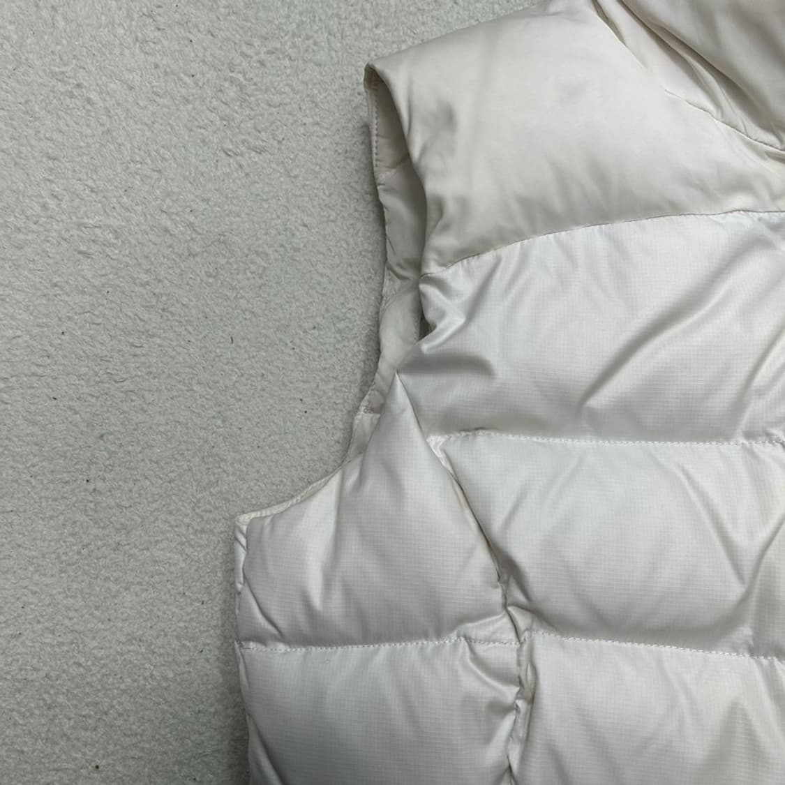 노스페이스 700 눕시 다운 베스트 화이트 80(S) 상품이미지3