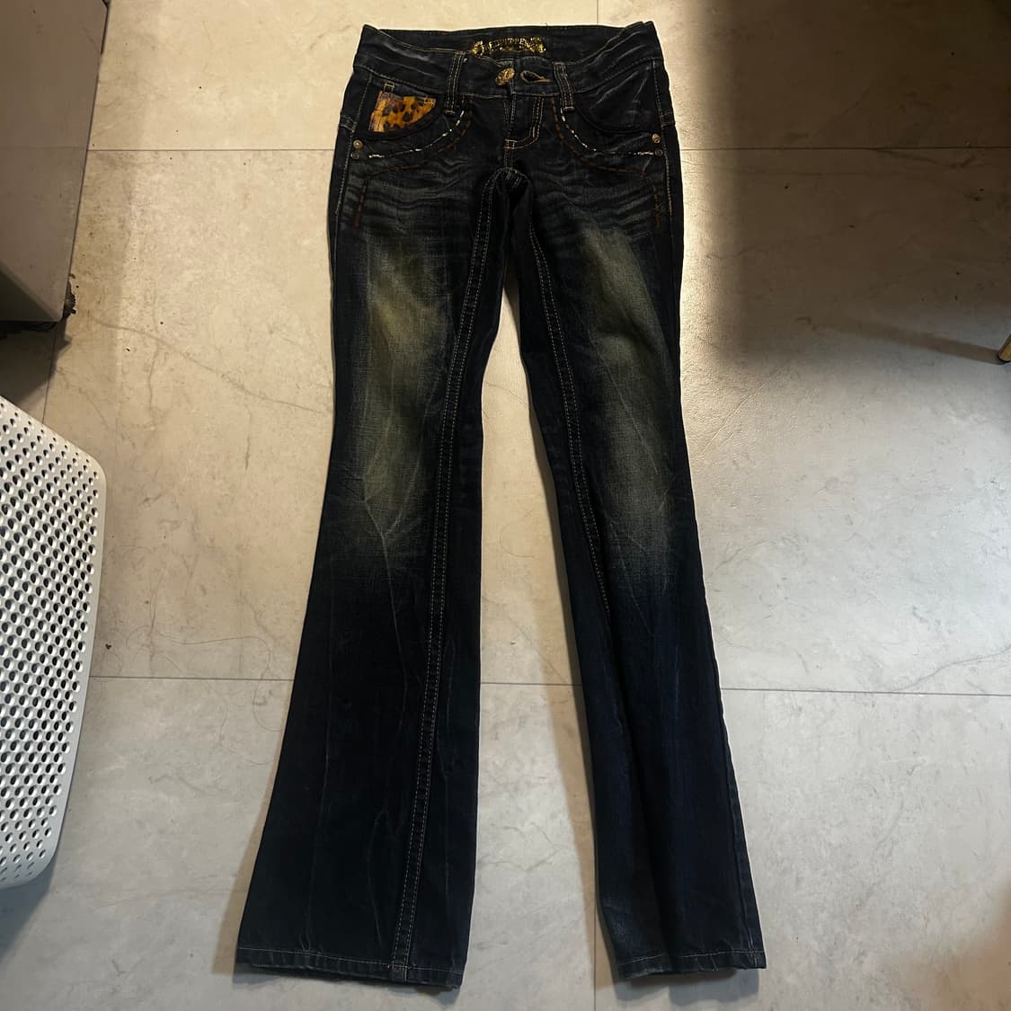 레드페퍼 빈티지 부츠컷 로우라이즈 데님진 상품이미지3