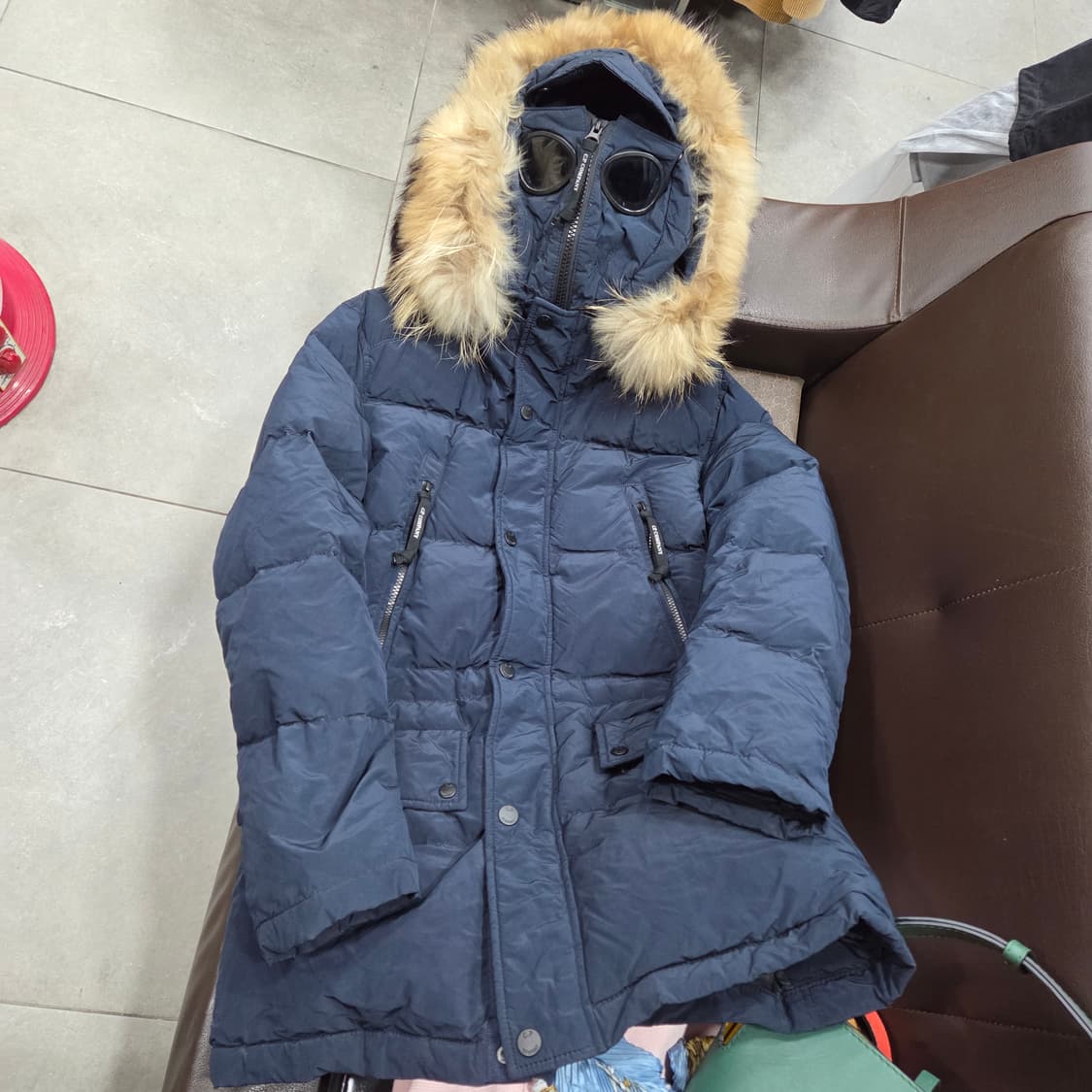 씨피컴퍼니 밀레밀리아 고글 패딩 상품이미지1