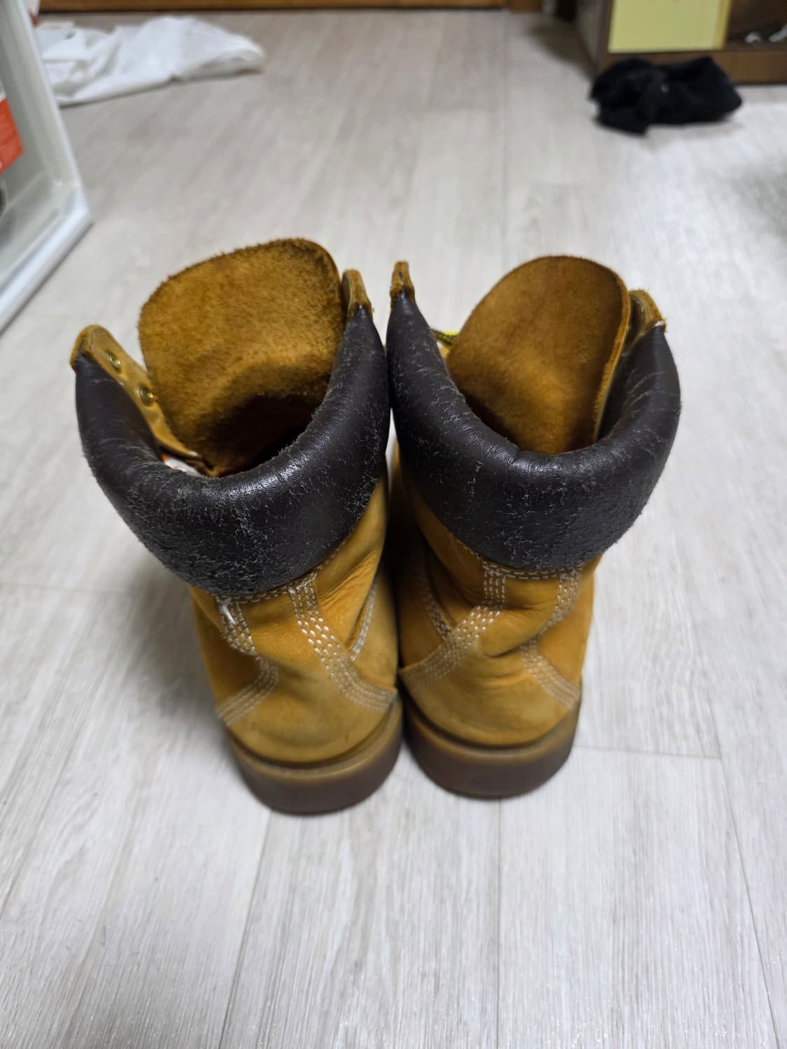 팀버랜드 6인치 프리미엄 부츠 265(많이낡음) 상품이미지5