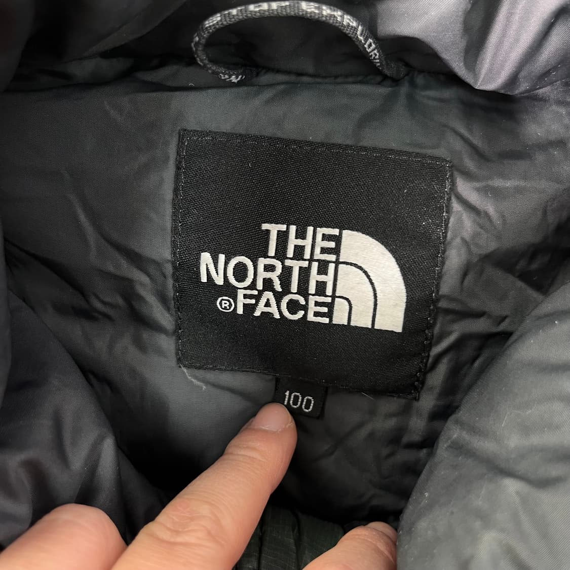 100 노스페이스 눕시 700 그린 패딩 상품이미지3