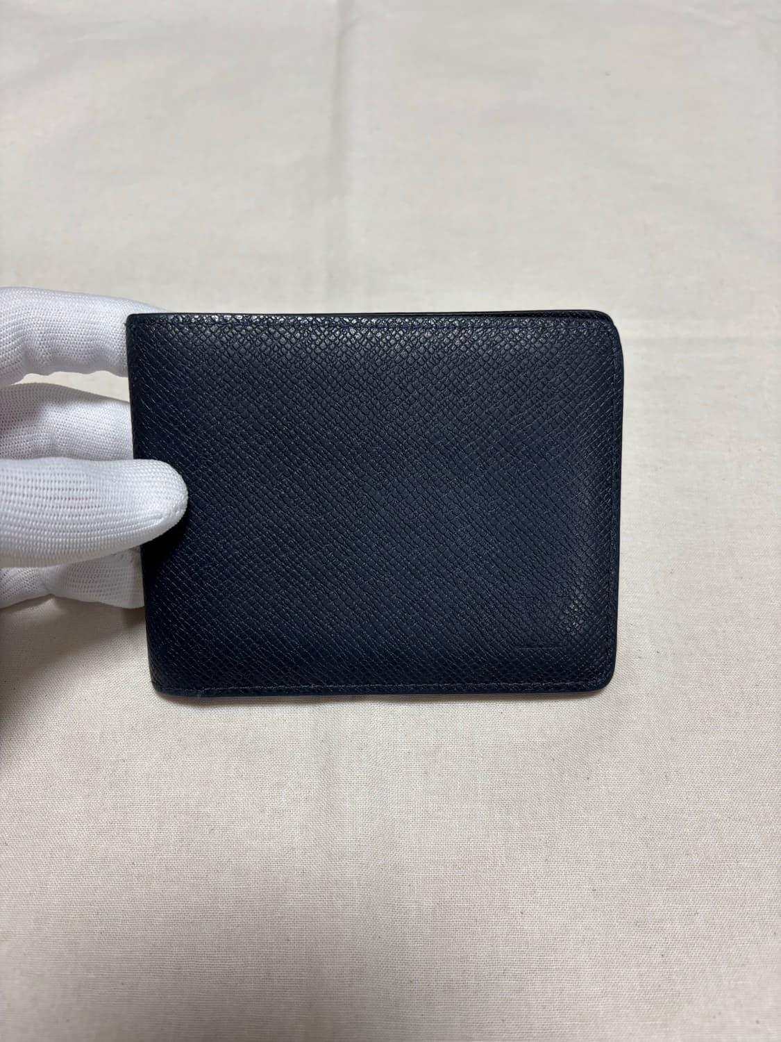 루이비통 타이가 월릿 반지갑  상품이미지1