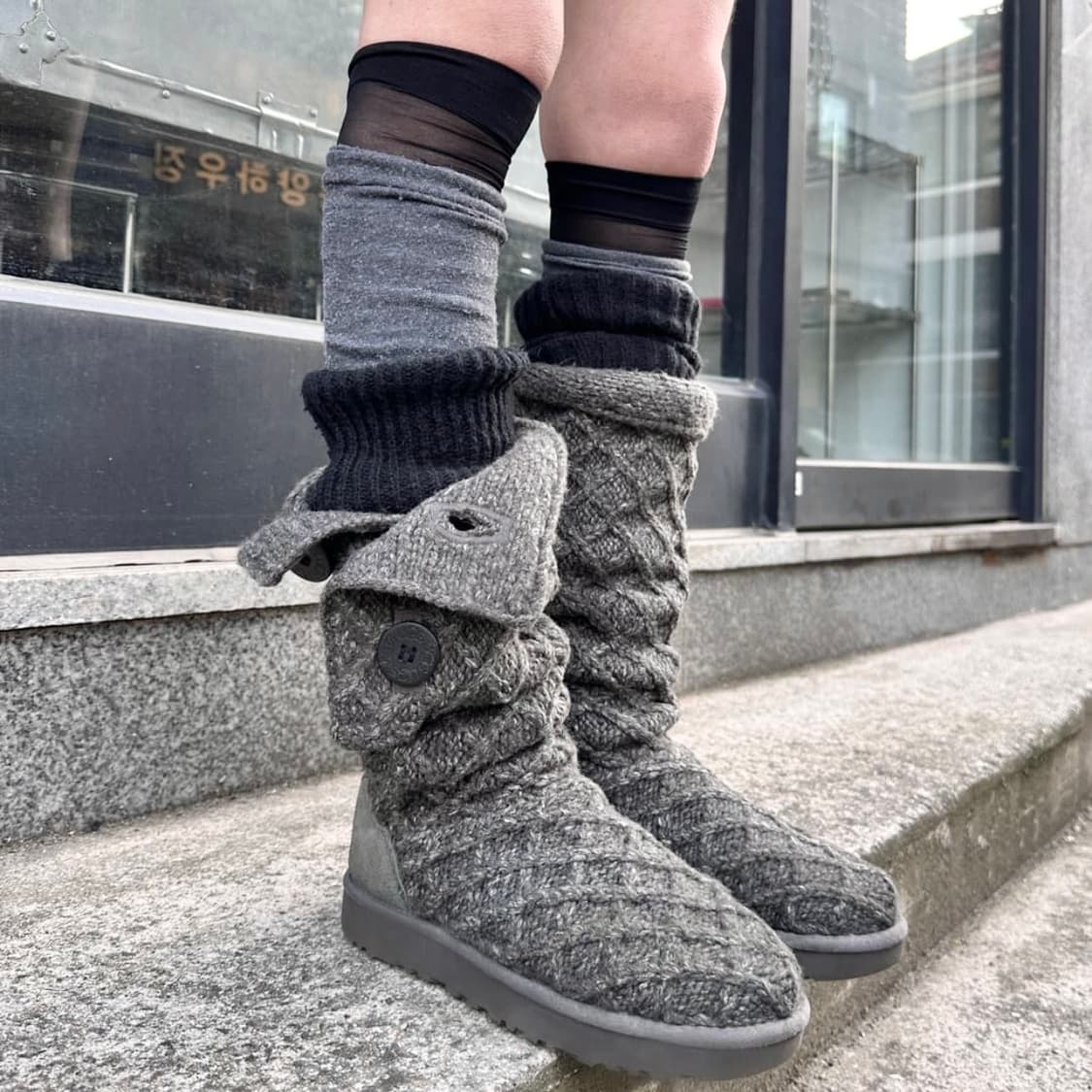 00s 그레이 와플 니트 카디 어그 부츠 상품이미지1