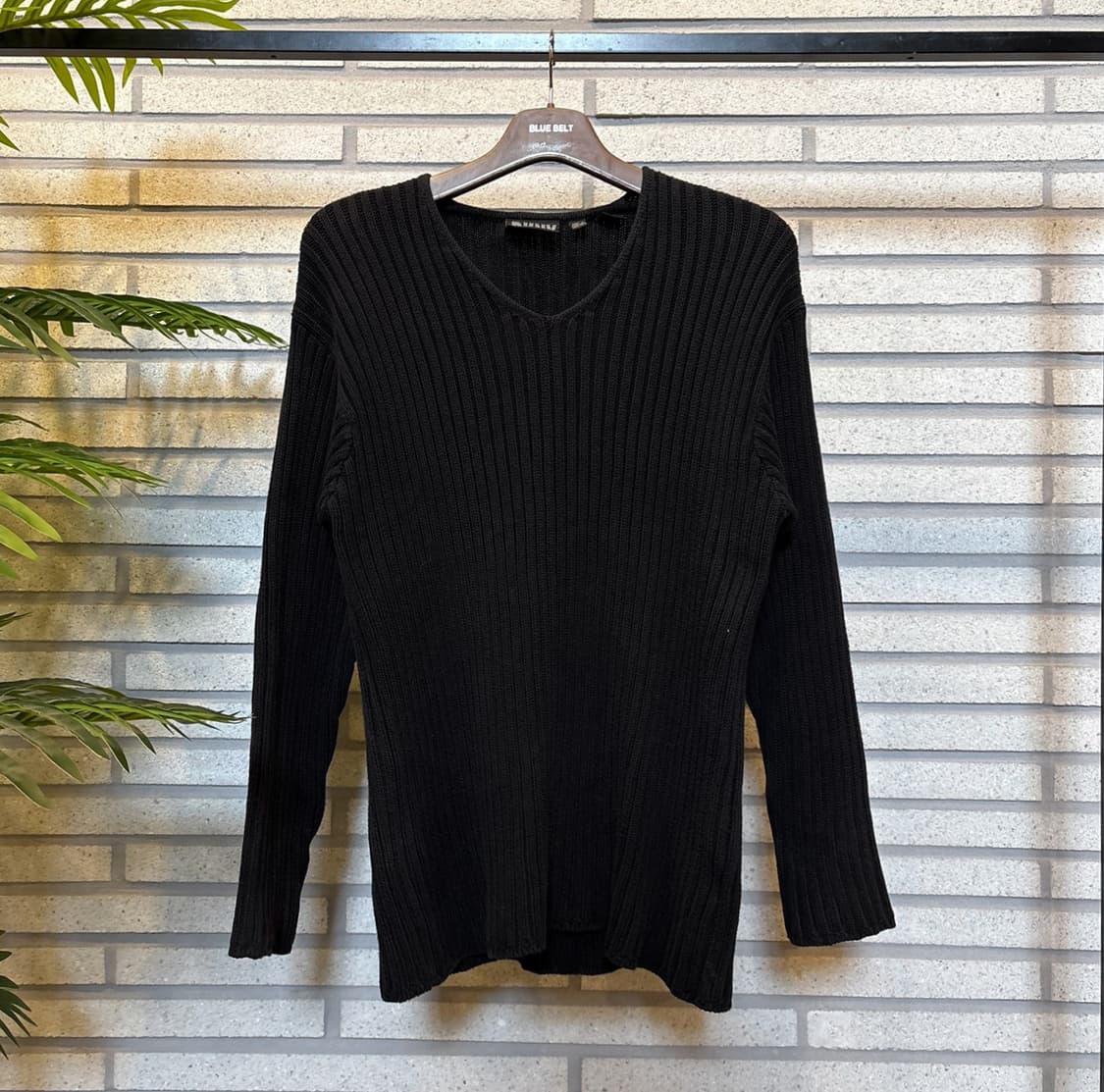 미니멀 코튼 골지니트 드롭숄더 롤링마감 디테일 롱핏 블랙 상품이미지2