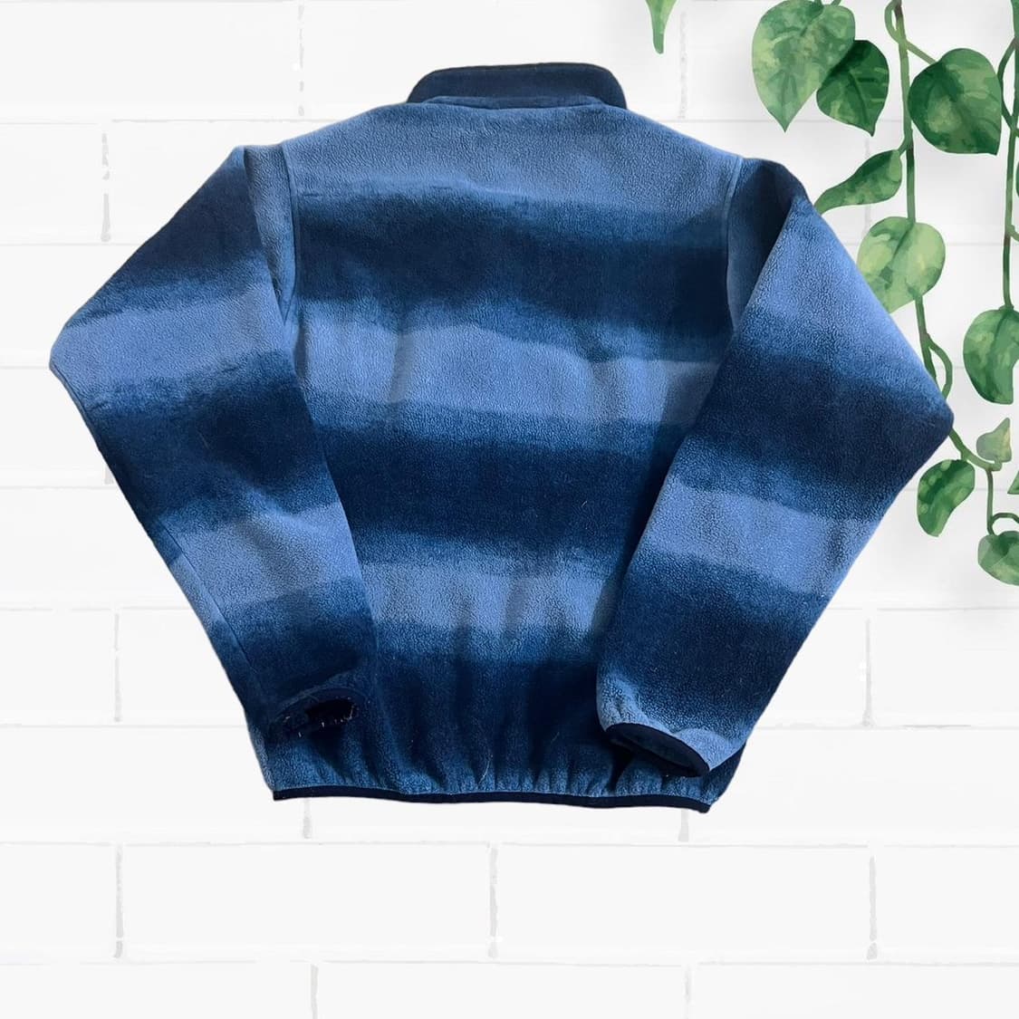 18FW 파타고니아 클래식 신칠라 스냅-티 플리스 풀오버 네이비그라데이션 상품이미지4