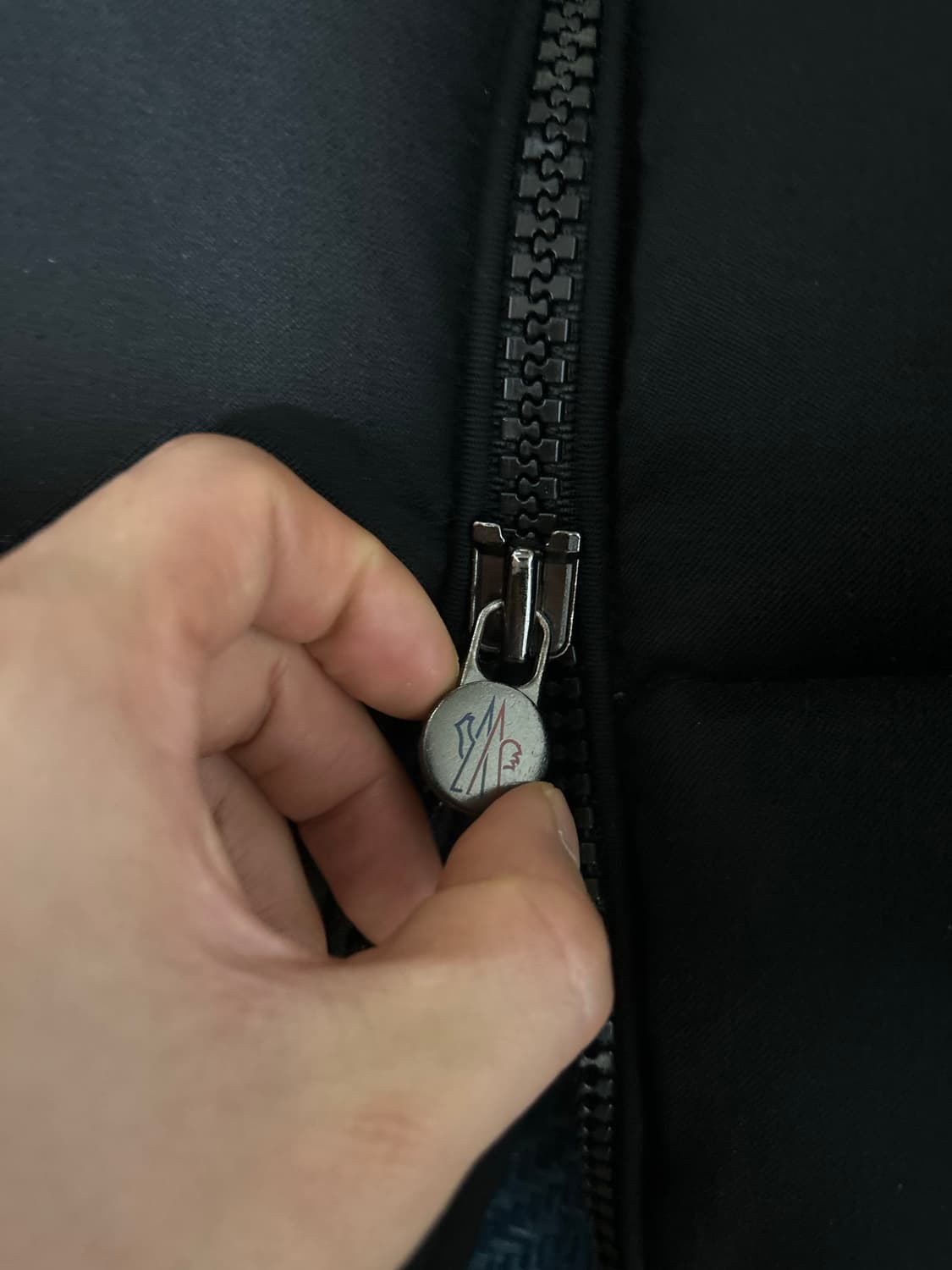 몽클레어 패딩 몽제네브르 2사이즈 상품이미지4