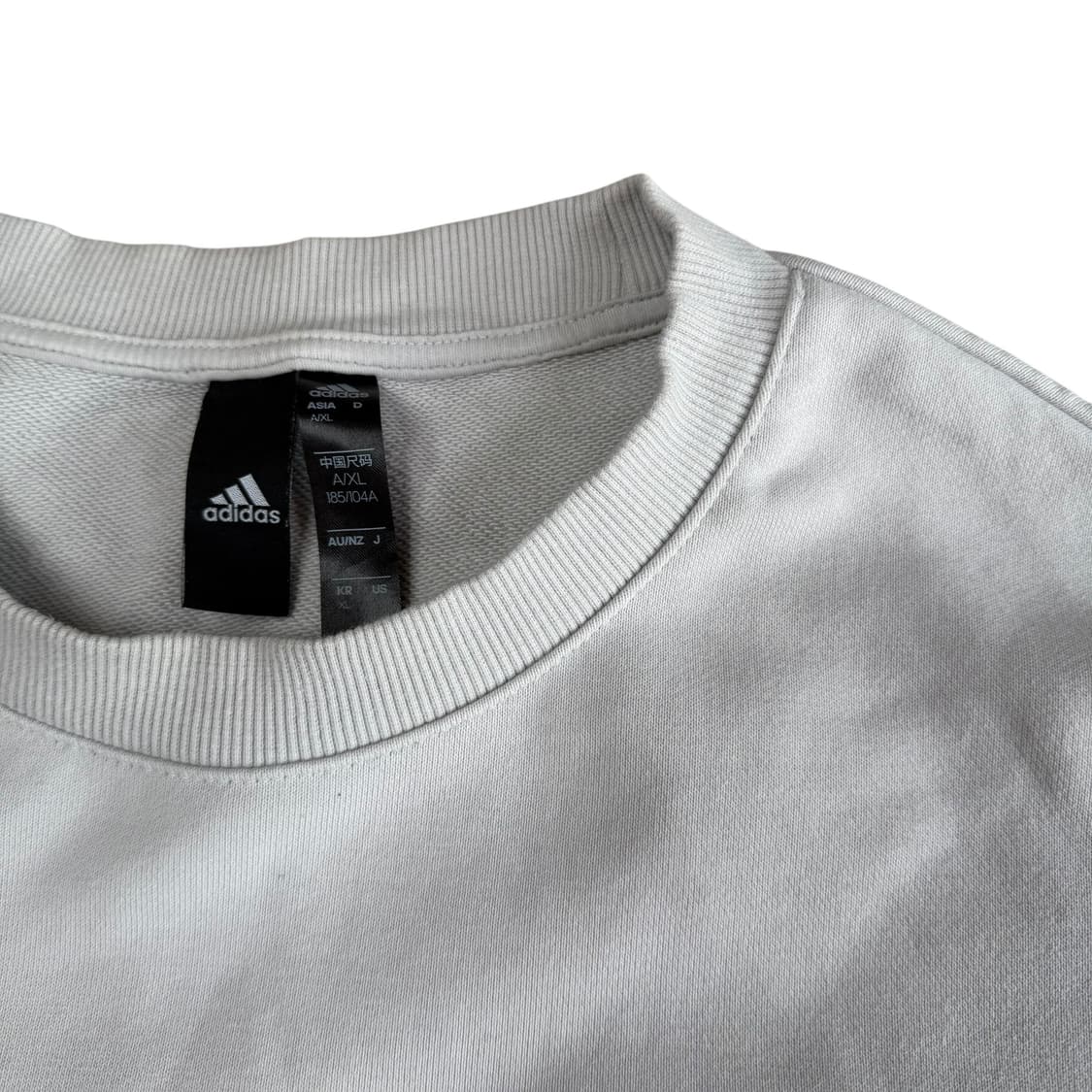 아디다스 맨투맨 상품이미지2