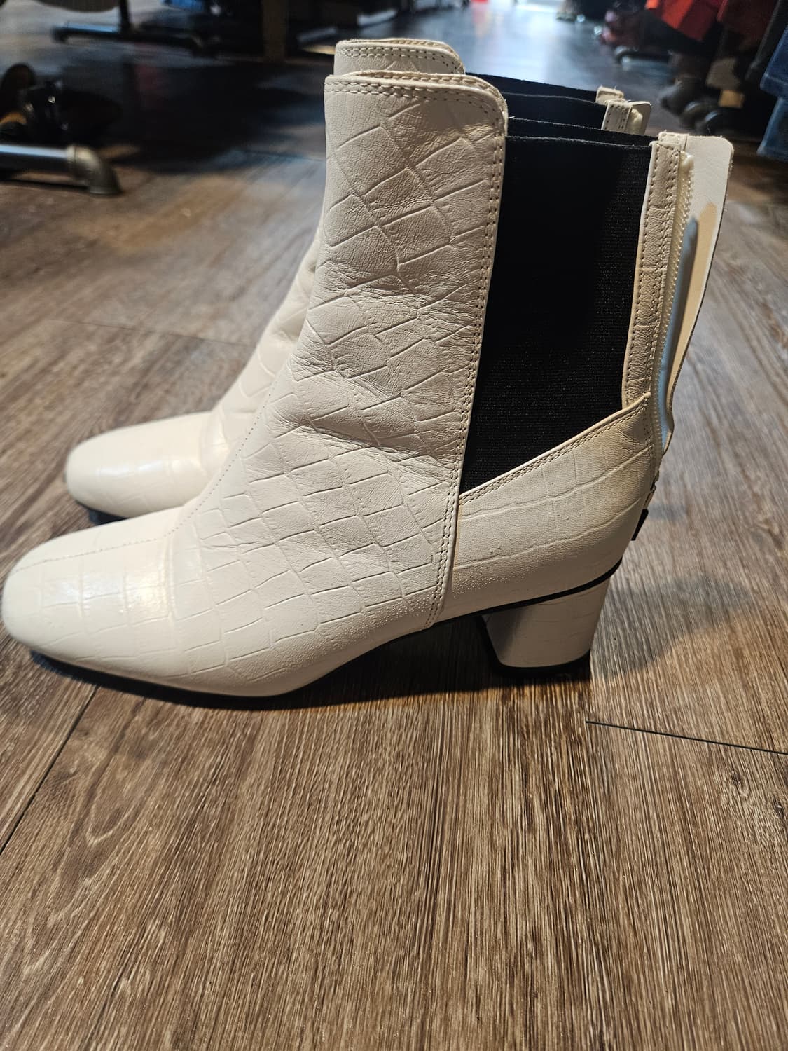 이태리 푸셀라 아이보리 앵클부츠  상품이미지1