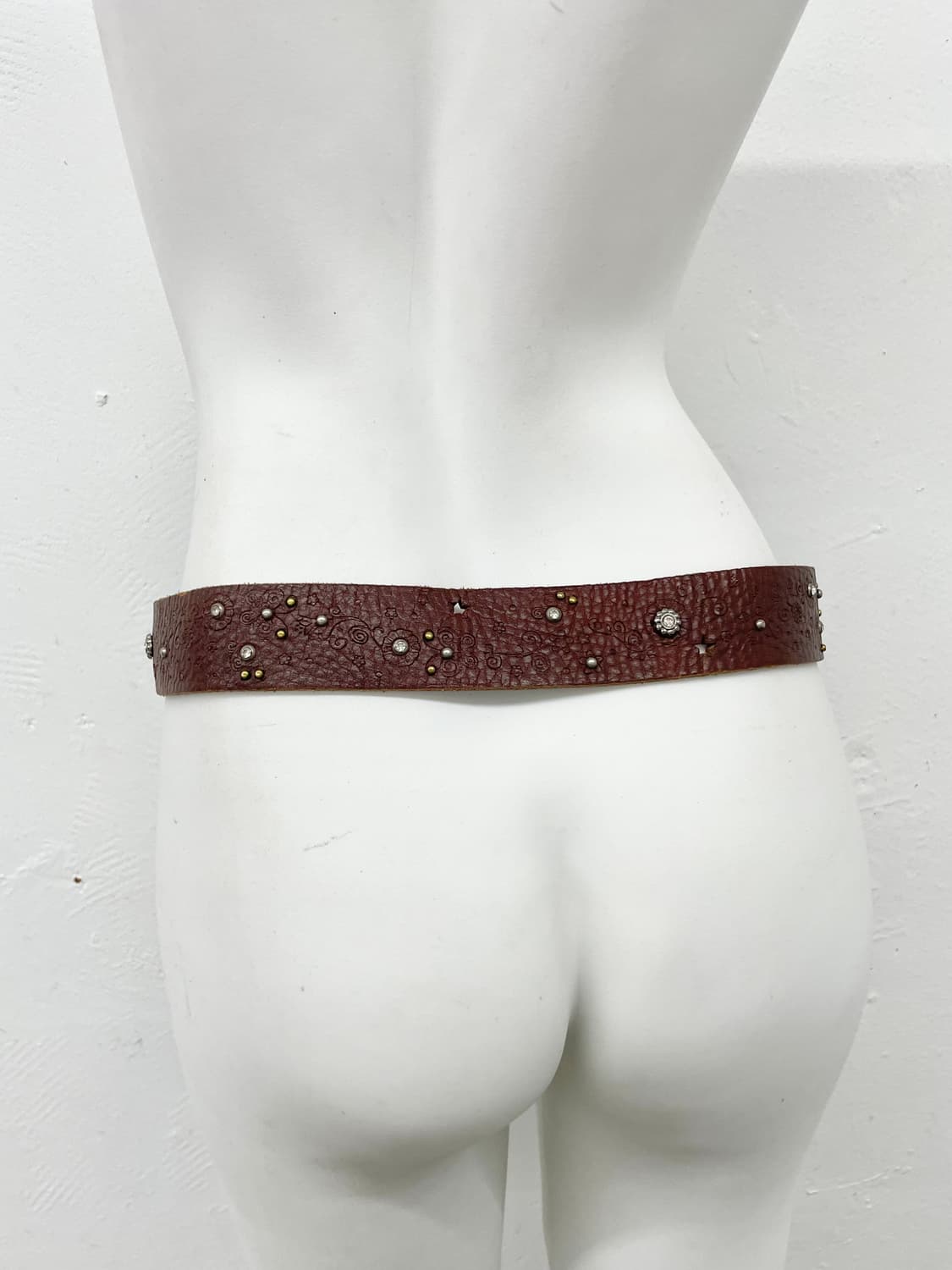 리얼레더 큐빅 펀칭 버클 벨트 상품이미지6