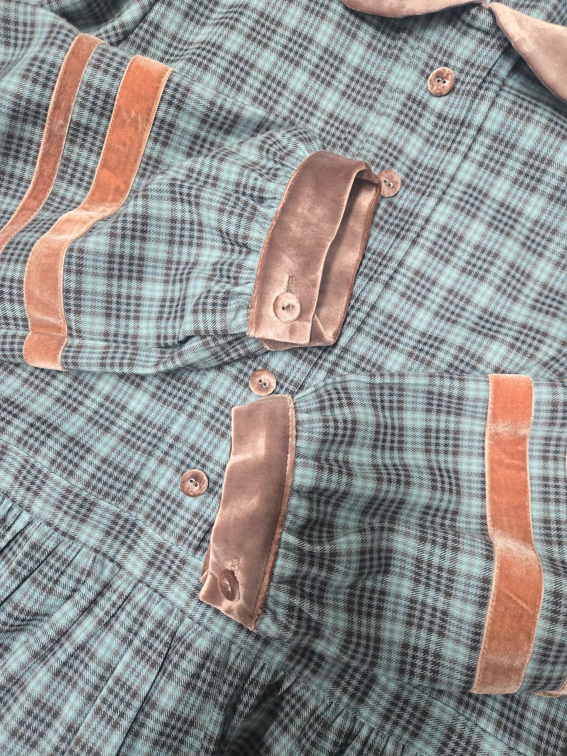 미미 부티크 Mimi Boutique 체크 롱 원피스 벨벳 카라 포인트 상품이미지3