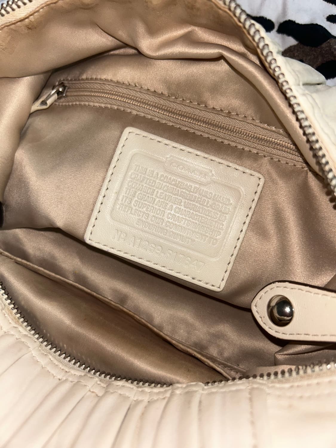 코치 빈티지 크림 체인 가죽백 가방 상품이미지4