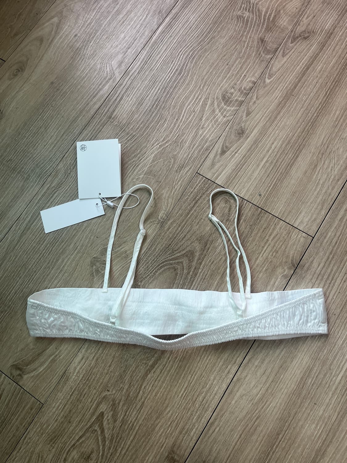 low tide로우타이드 탑 상품이미지2