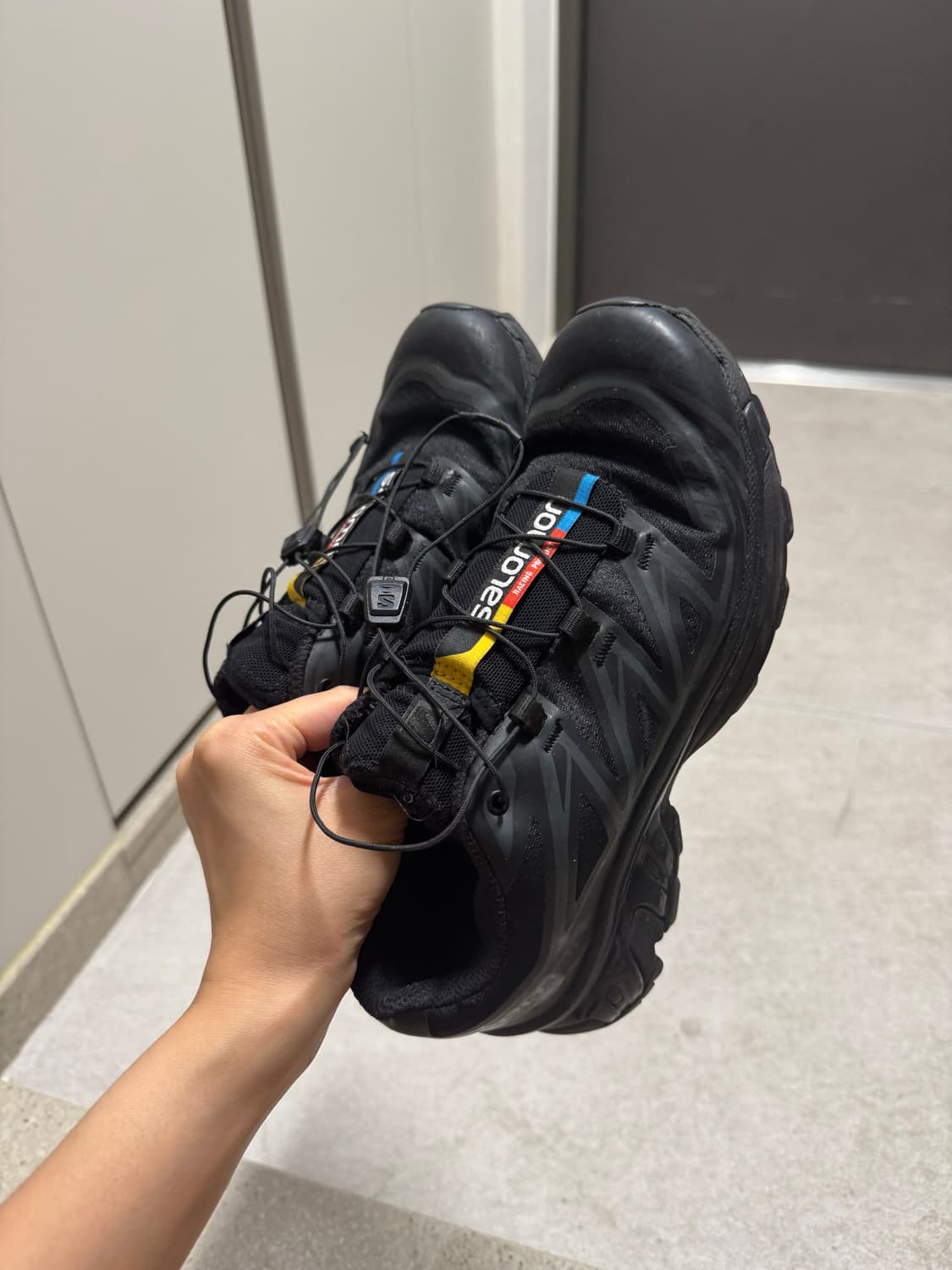 살로몬 xt6 블랙 상품이미지1