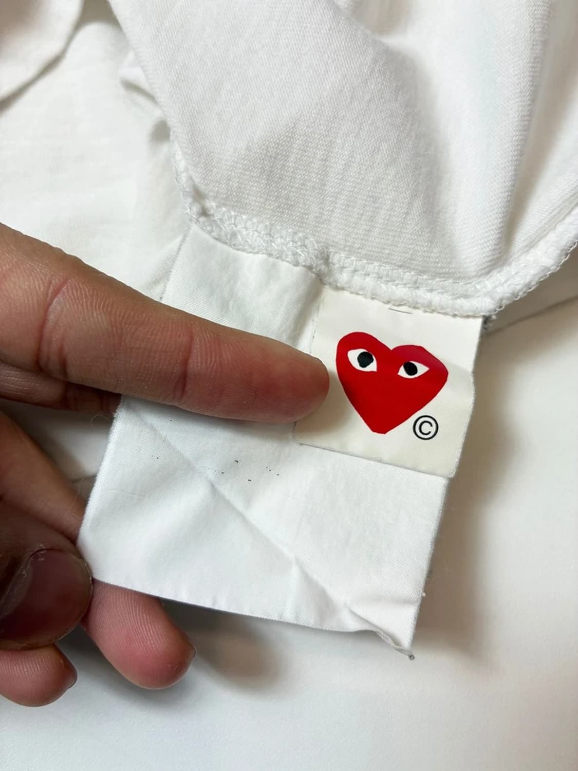 꼼데가르송 우먼스 하트 와펜 반팔 티셔츠 PN8562 상품이미지7