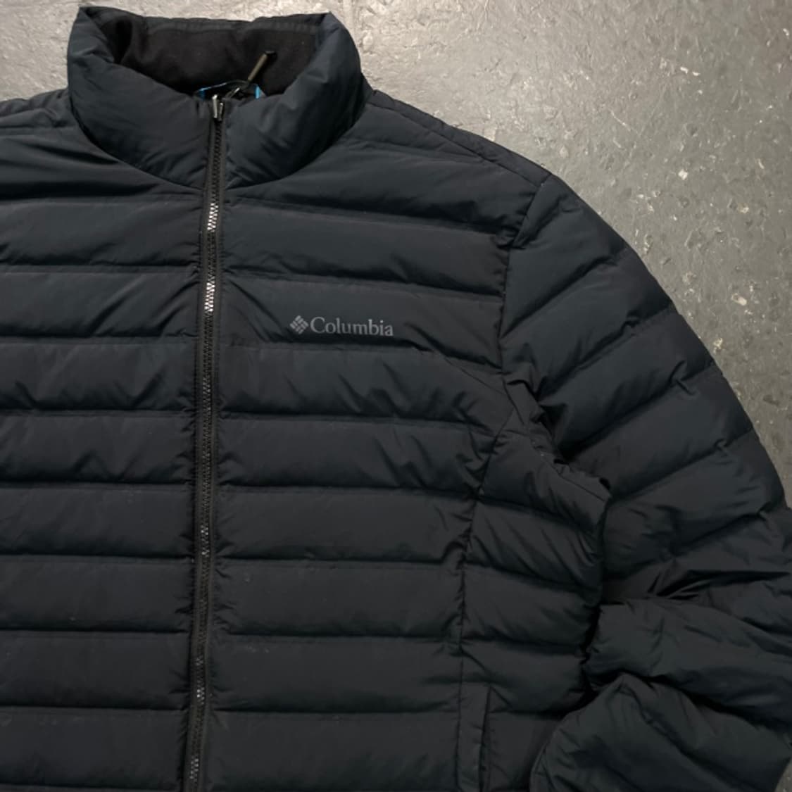 105 콜럼비아 경량패딩 상품이미지2