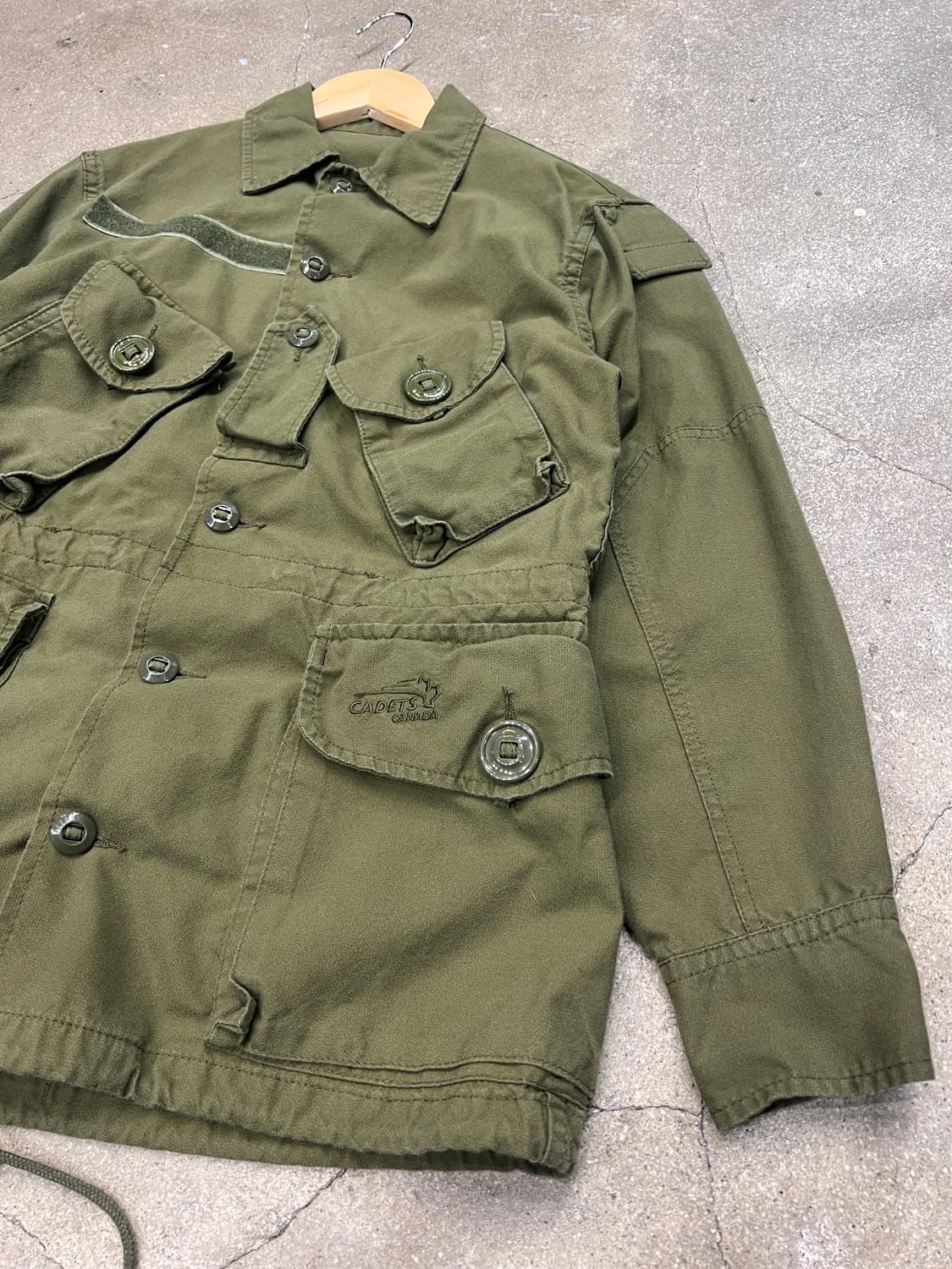 캐나다군 경량 필드 자켓 상품이미지2