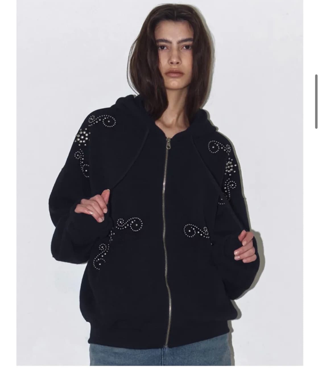 폴리수엠 ORNAMENT STUDDED HOODIE (Black) 상품이미지1