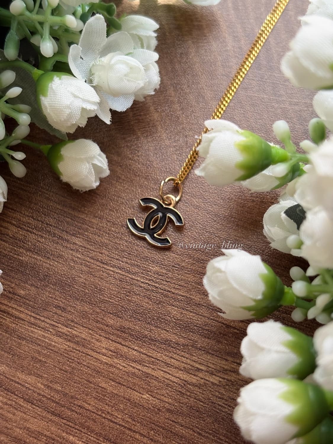 블랙) 샤넬 심플 미니 로고 골드 목걸이 상품이미지2