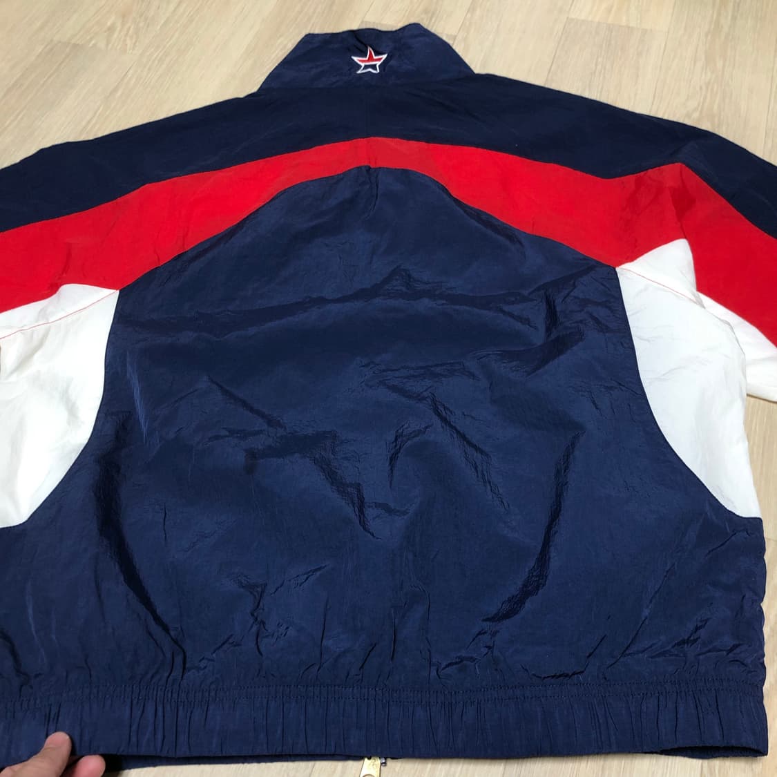 (L) 조던 X 트로피룸 92년 바르셀로나 드림팀 우븐 자켓 미드 네이비 상품이미지9