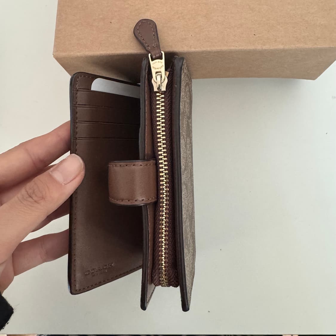 코치 지갑 상품이미지4