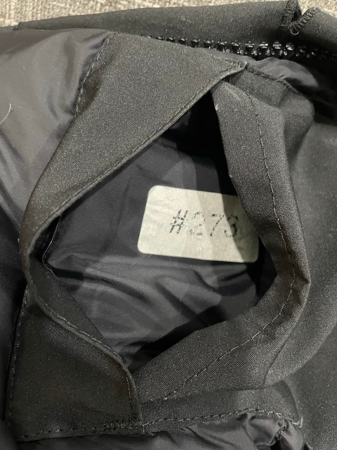 캐나다구스 사토 파카 논퍼 블랙 패딩 XS 정품 상품이미지5