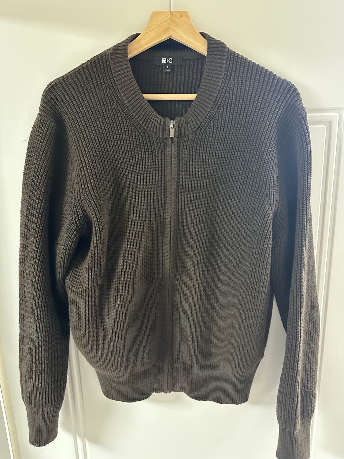 [S] 유니클로 C 크루넥 풀집 가디건 다크 브라운 상품이미지2