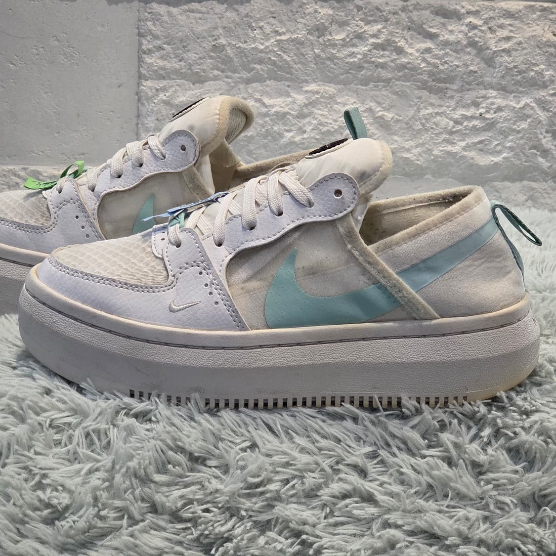 8a-23:나이키 로우 컷 스니커즈 화이트/민트 (23.5cm)-세탁 상품이미지2