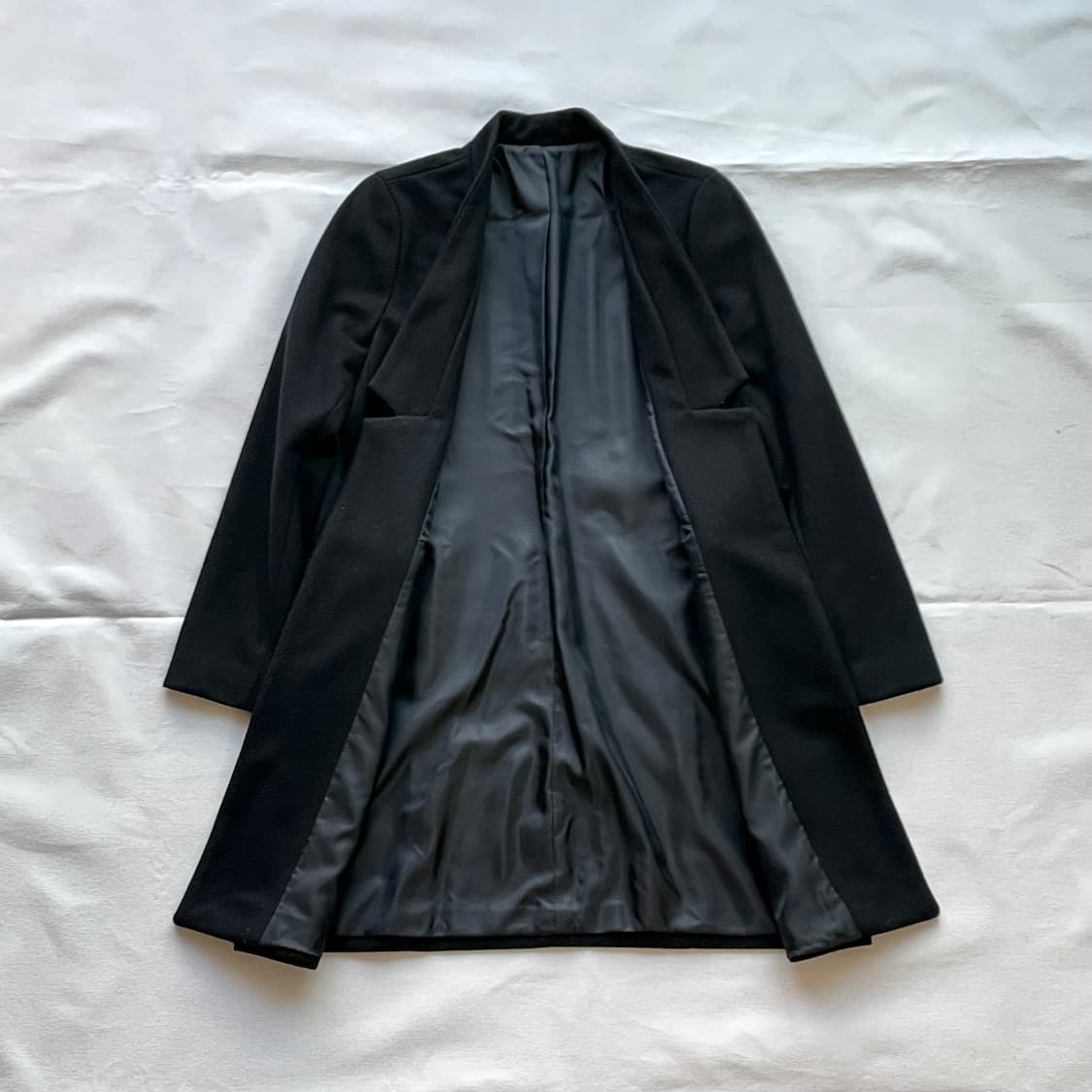 미니멀 절개 디테일 코트 자켓 블랙 상품이미지3