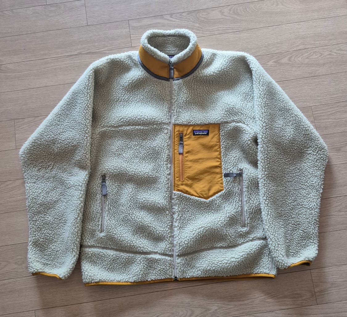 파타고니아 레트로 플리스 펠리컨 골드 상품이미지1