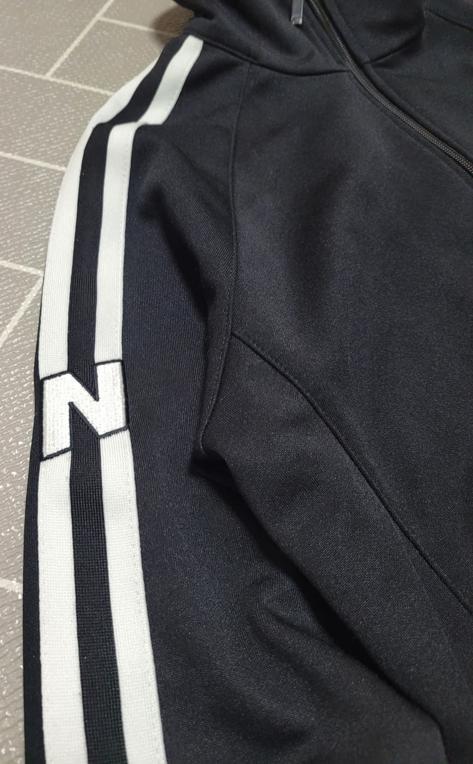 뉴발란스 스탠다드 트랙 집업 자켓 S 상품이미지6