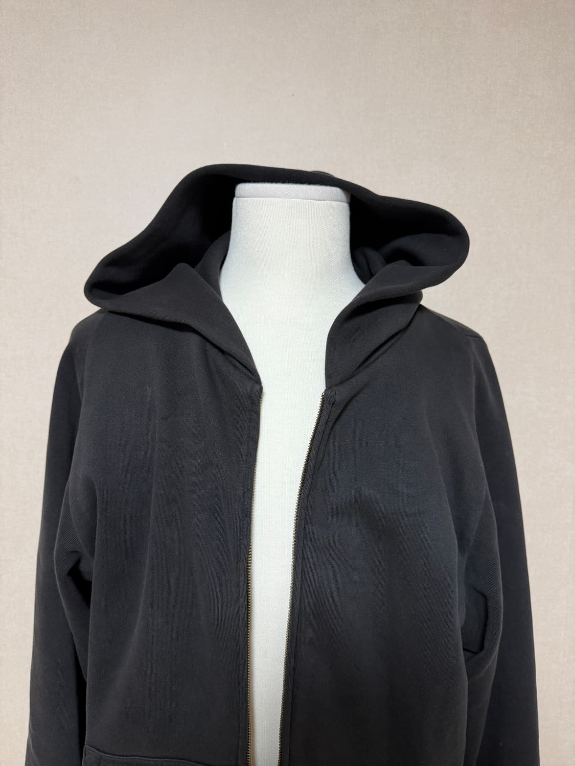 이지 갭 후드 집업 블랙 상품이미지2