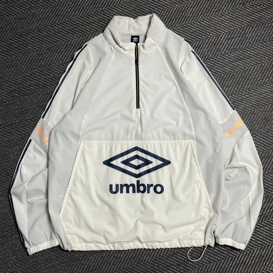 엄브로 빅로고 우븐 윈드 경량 아노락 웜업y 5063 상품이미지2