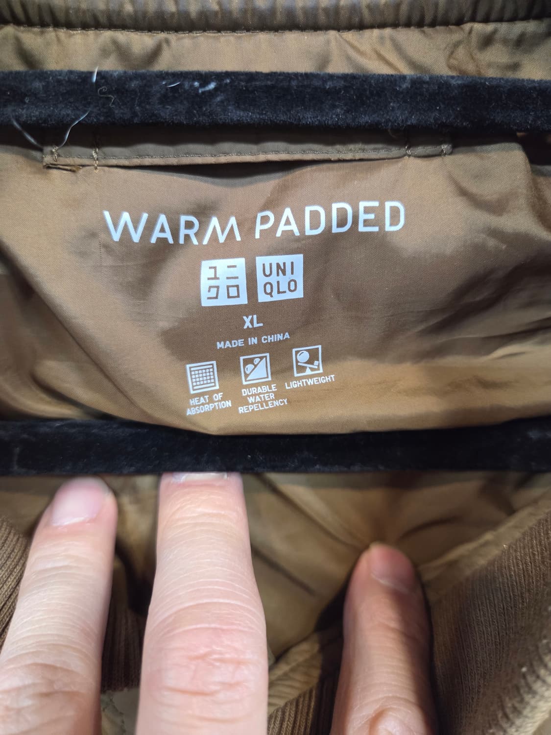 유니클로 웜 패디드 경량패딩 자켓 xl 상품이미지3