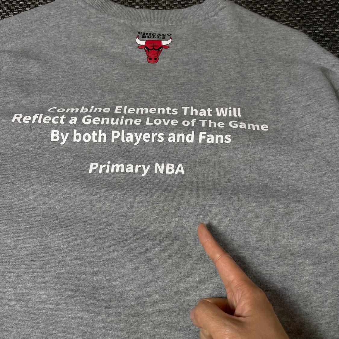 시카고 불스 그레이 옐로 화이트 배색 로고 맨투맨 L 상품이미지7