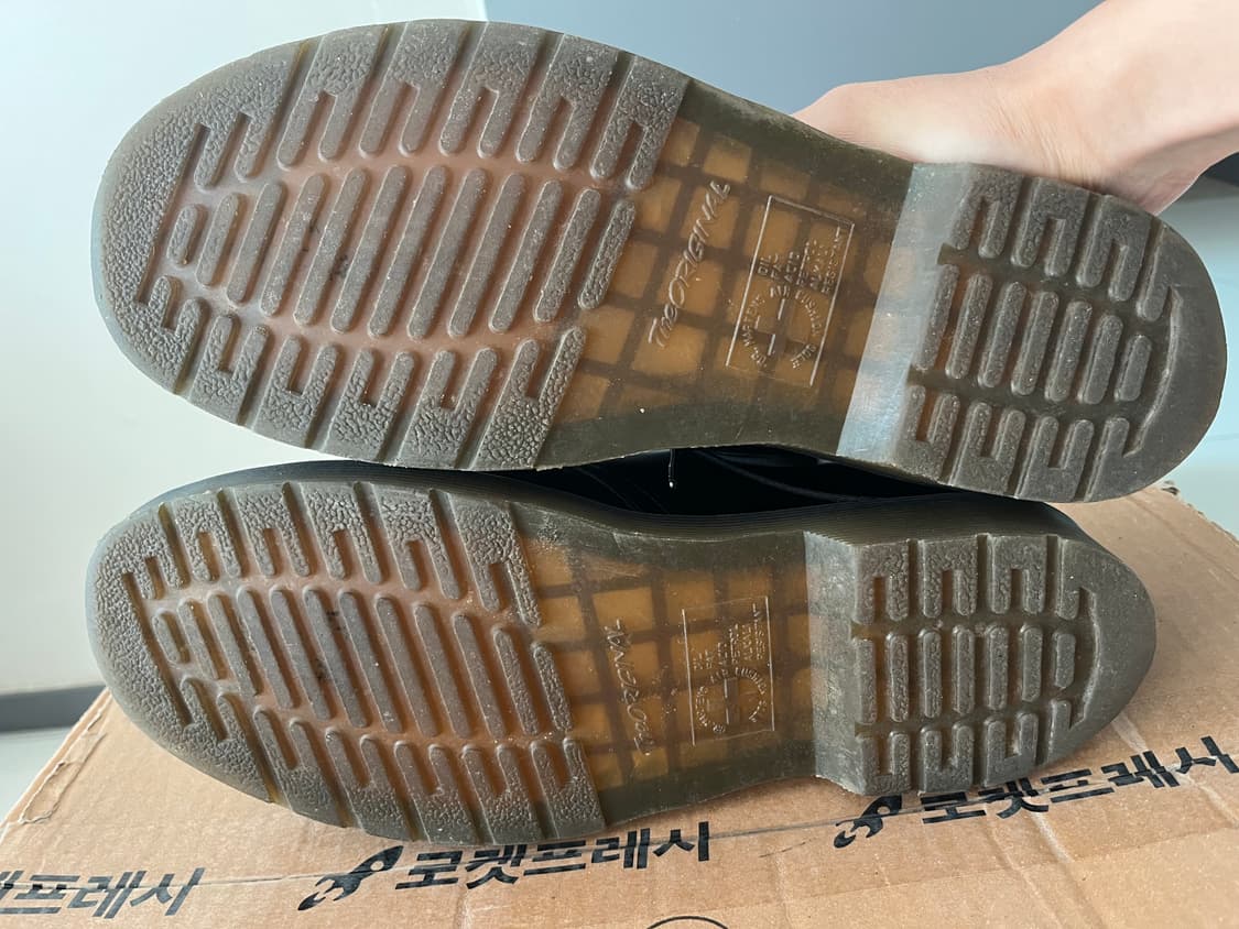 예약중)닥터마틴1461 3홀 스무스 42(270)사이즈 블랙 상품이미지9