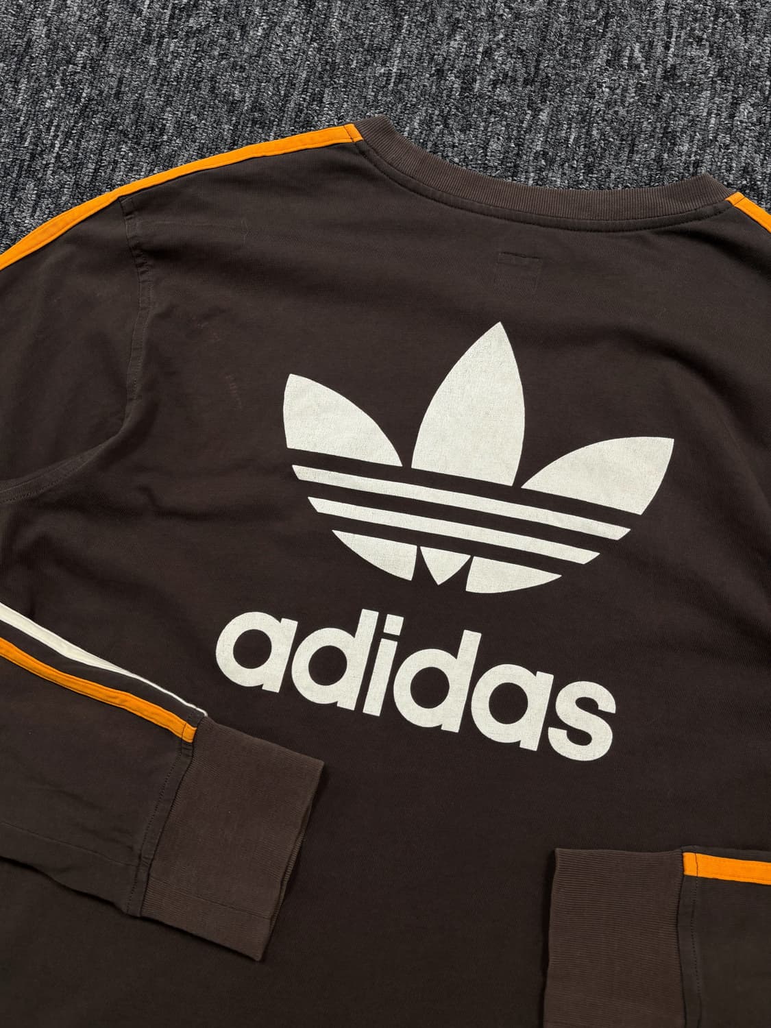아디다스 브라운 롱슬리브 상품이미지7