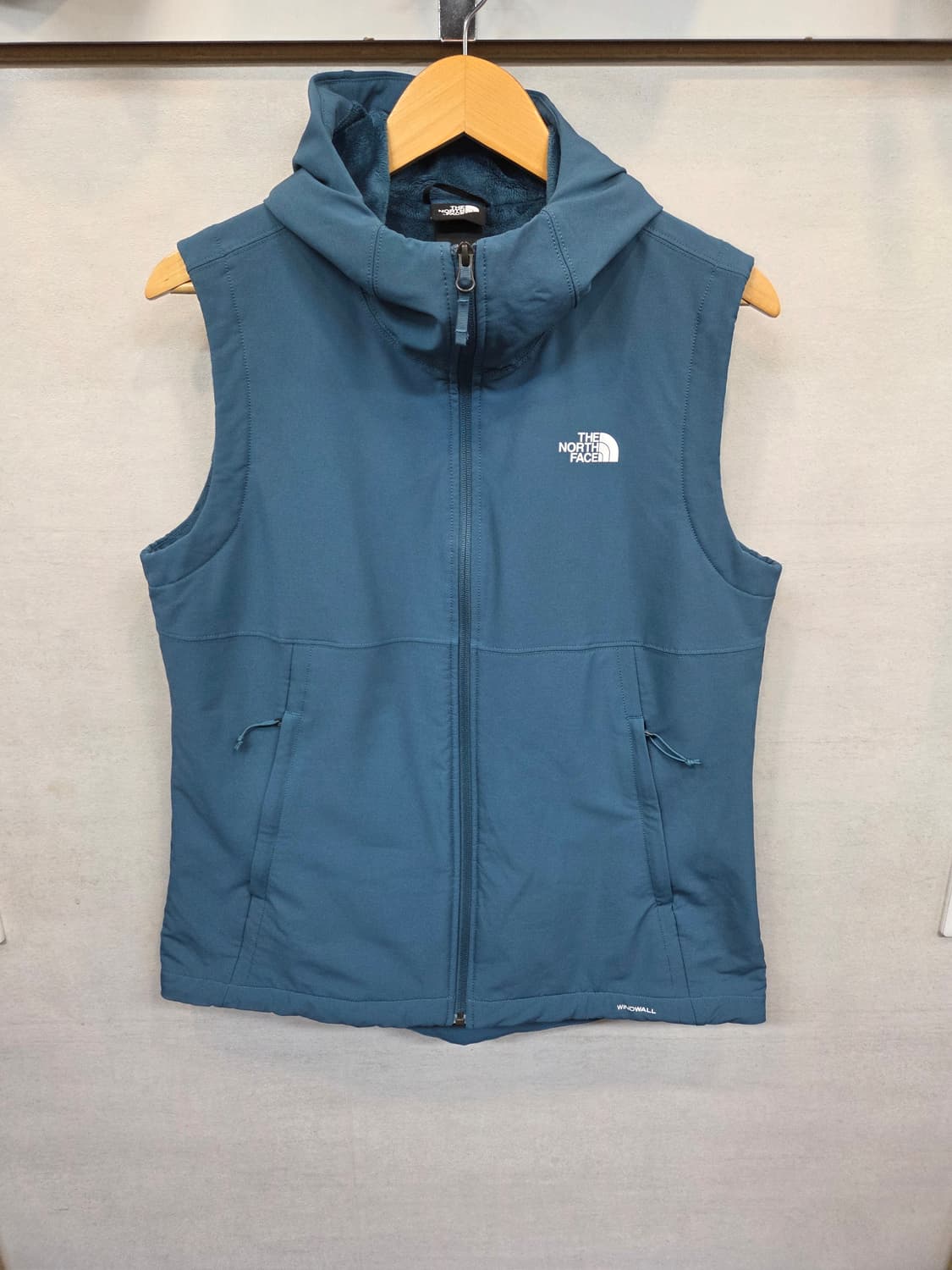 노스페이스 여성 안감플리스 윈드월 방풍 조끼 Lg 상품이미지1