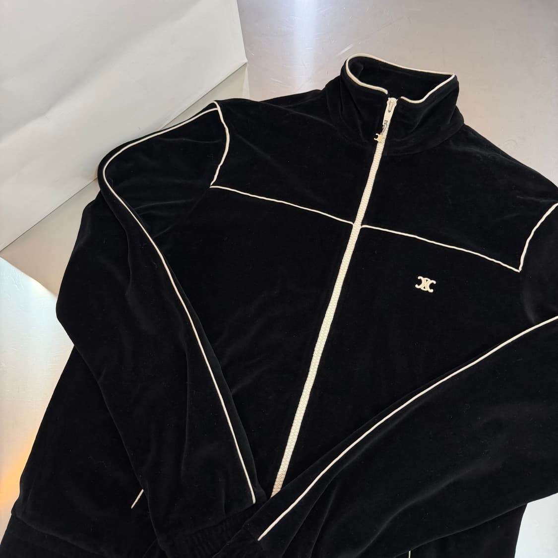 [리오브] 셀린느 트리오페 벨루어 트랙 벨벳 집업 상품이미지3