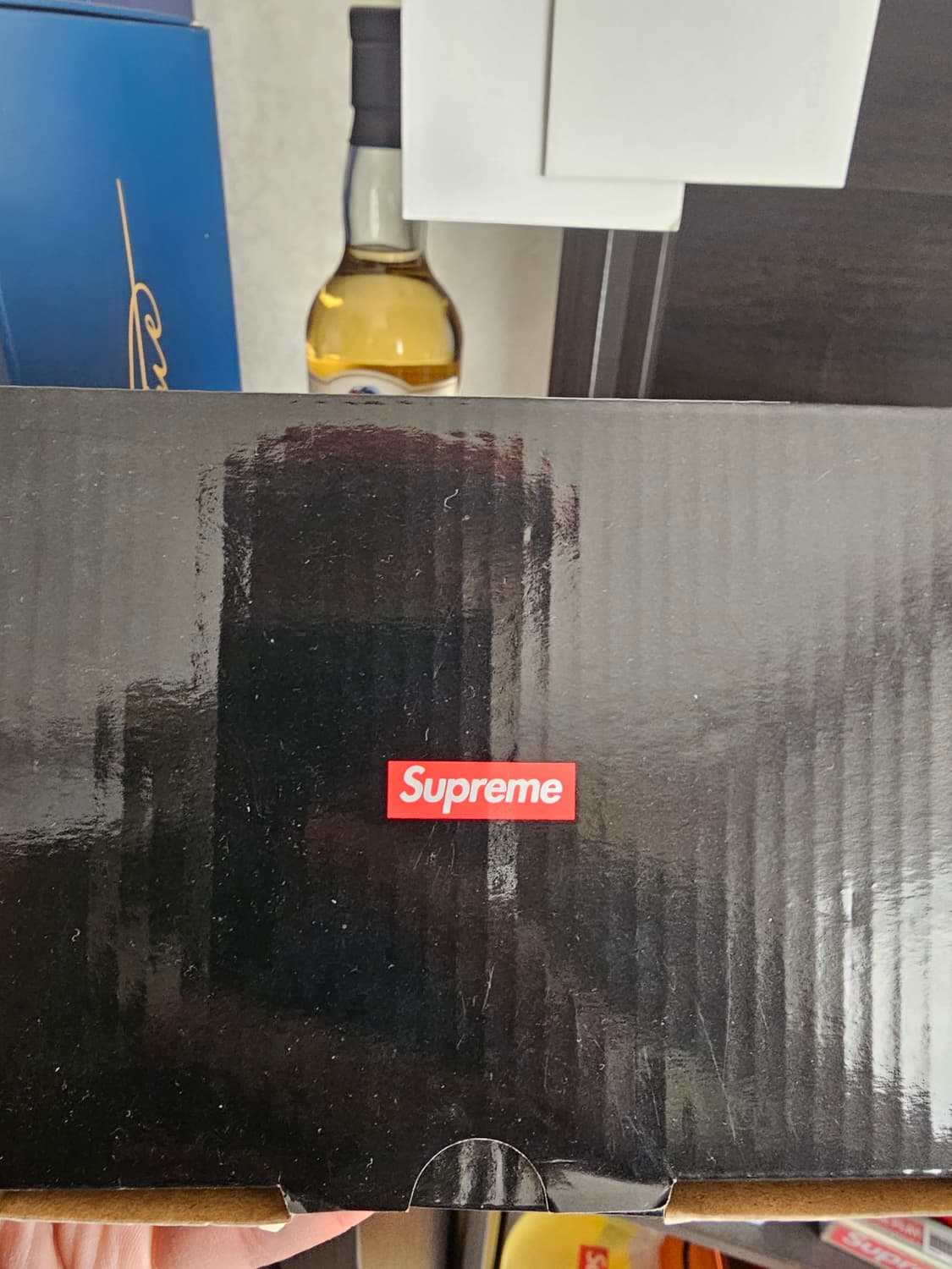 슈프림 위스키 힙플라스크 상품이미지3